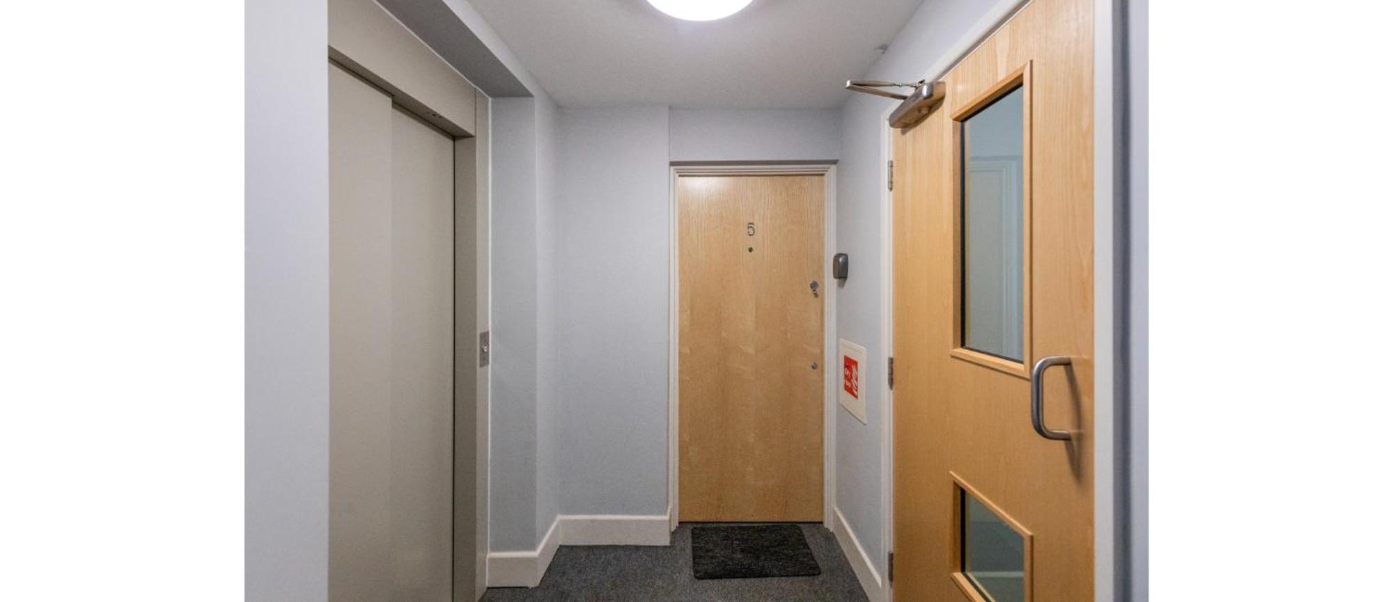 Your Home: 1br Flat With Modern Amenities * Londra